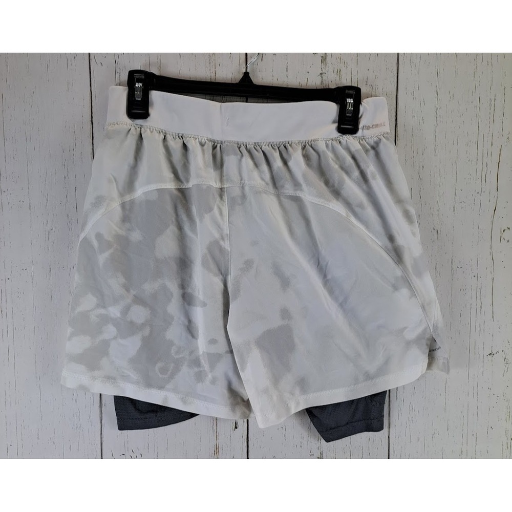 Under Armour Size Large Womens Multicolor Fitted Lined‎ Athletic Shorts - Picture 8 of 8
